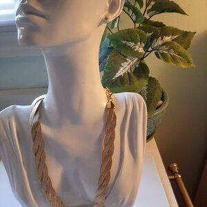 Brand New Very Pretty Design Necklace